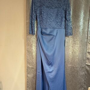 SLNY Blue Long Sleeve Lace Dress